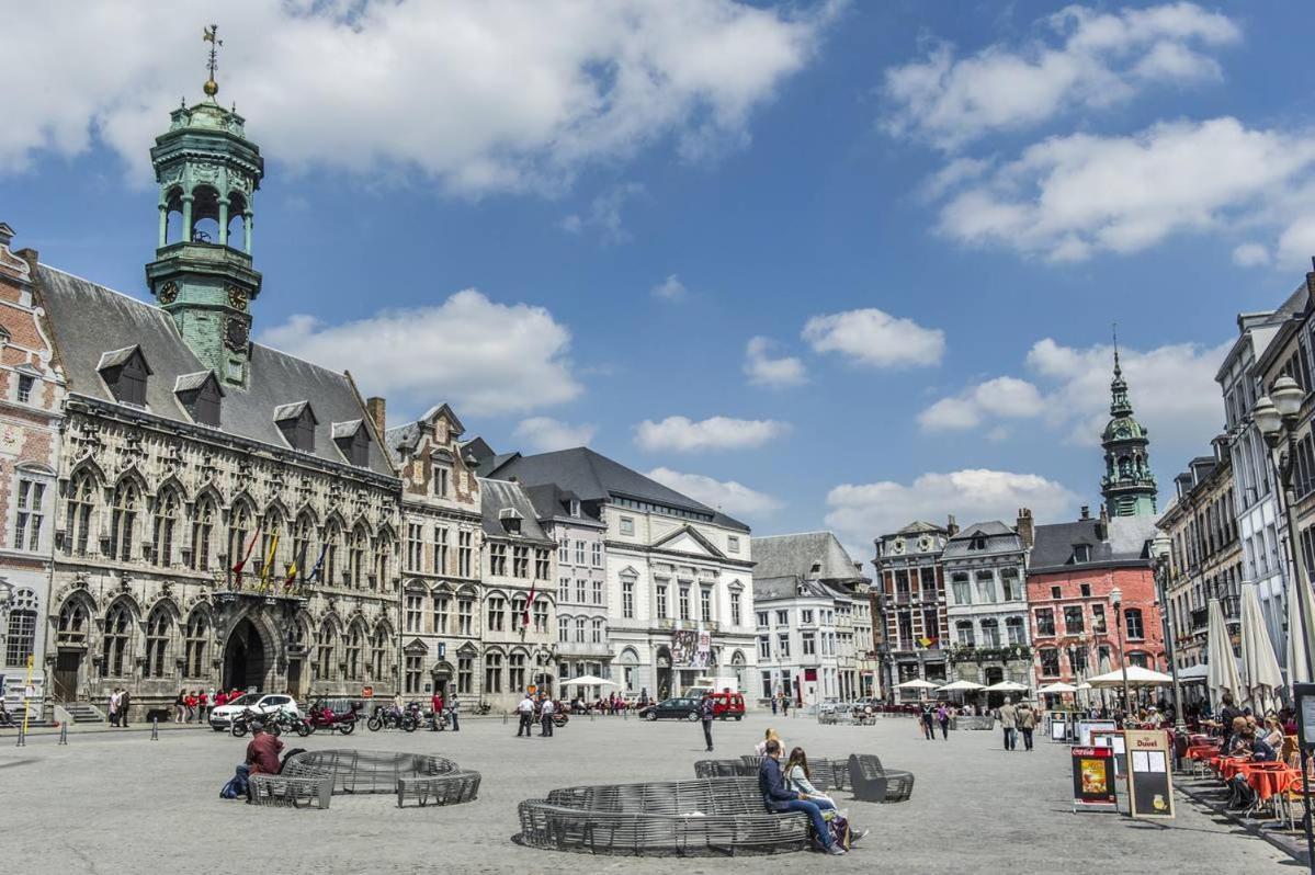 Luxury Penthouse & Terrace - Mons City Center Esterno foto