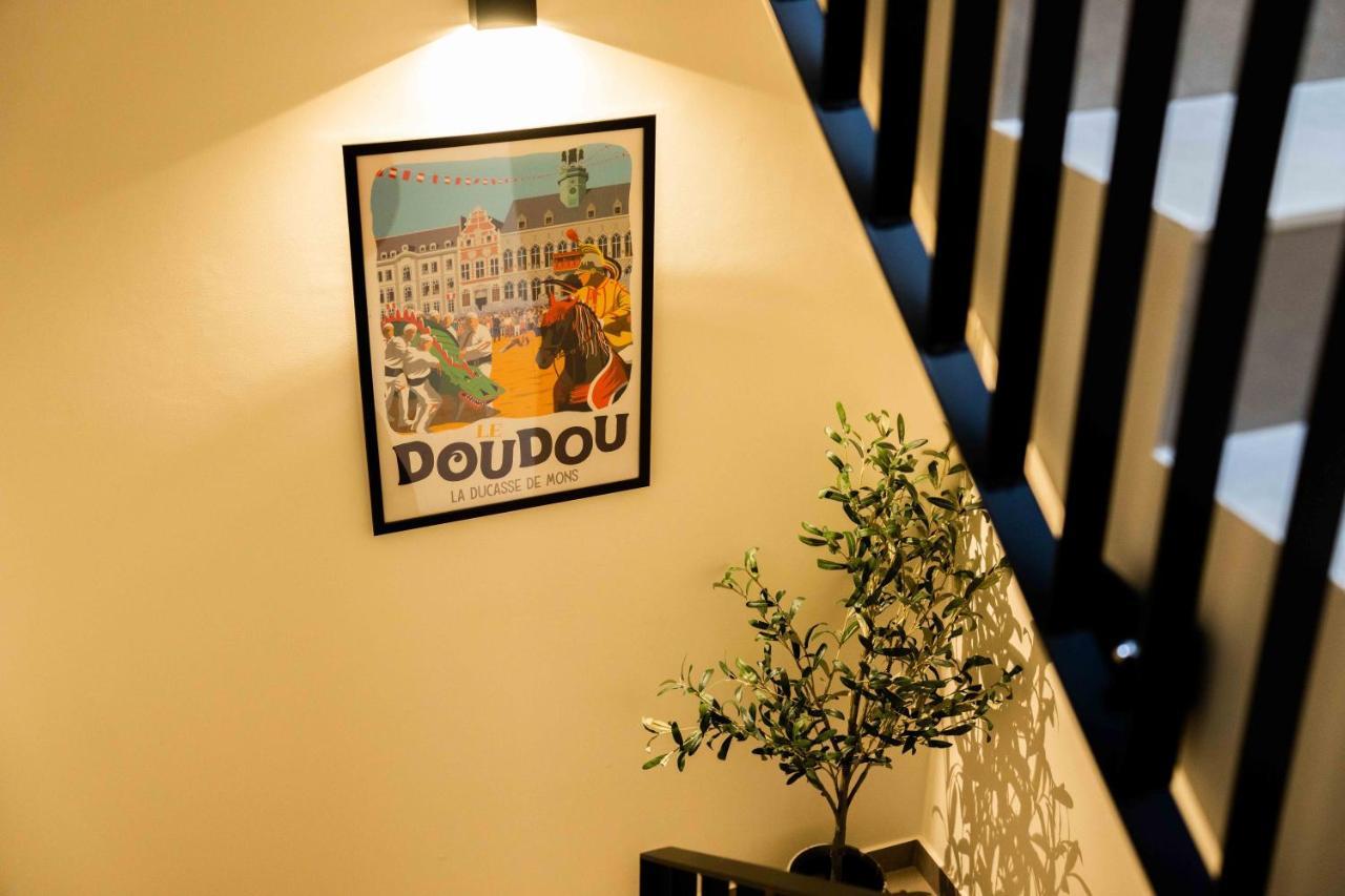 Luxury Penthouse & Terrace - Mons City Center Esterno foto